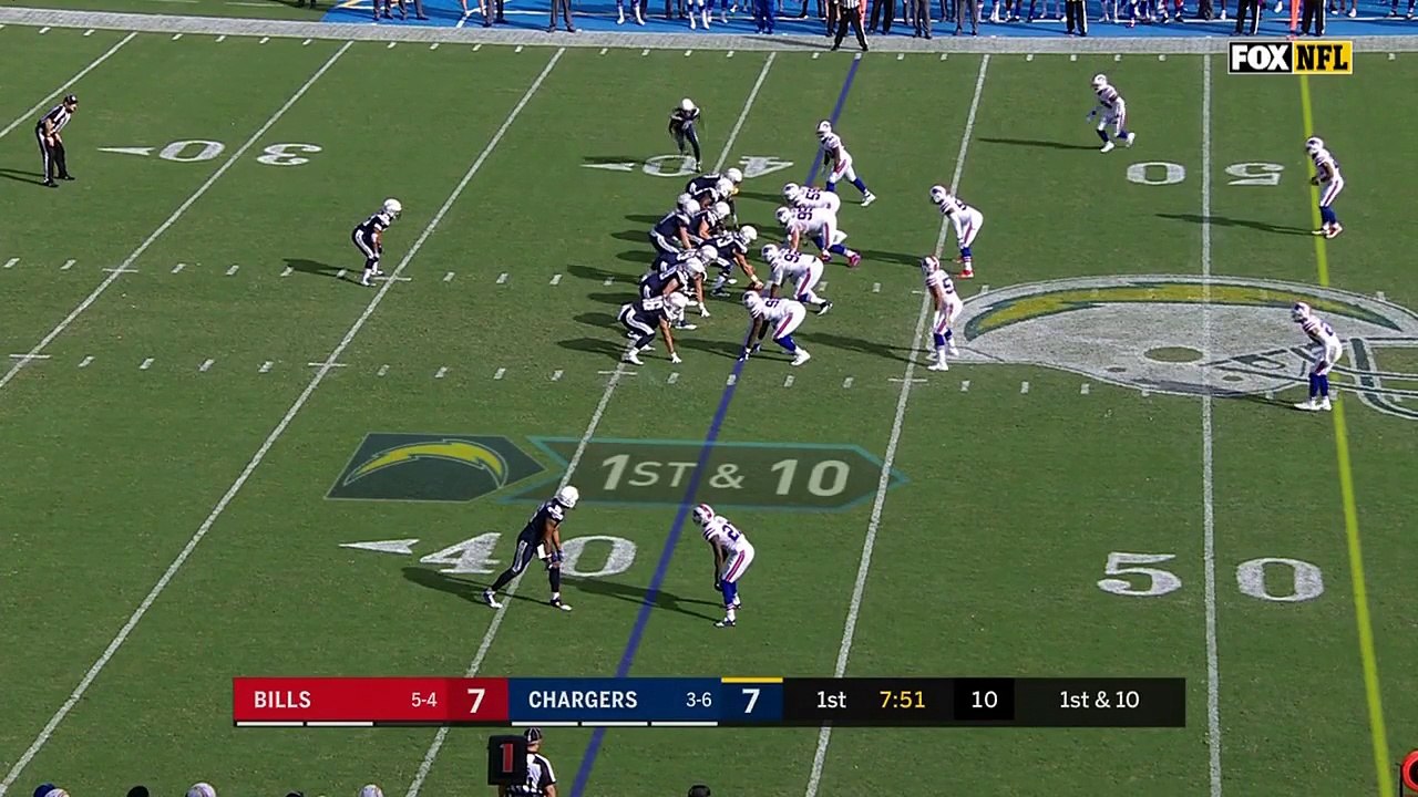 Los Angeles Chargers tight end Hunter Henry extends with nice toe-drag catch