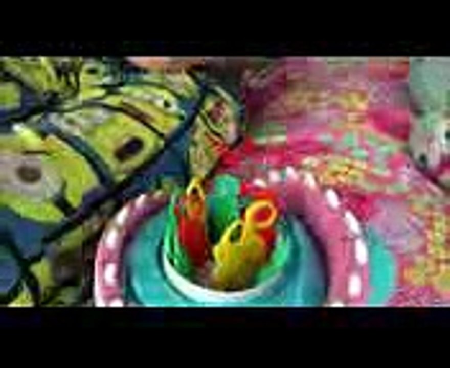 Crying baby Giant Spider Shark Bad Baby Kids Game Hidden Egg Victoria Annabelle Daddy