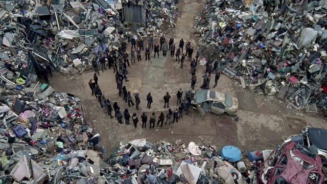 The Walking Dead 8x06 - Promo de The King, The Widow and Rick