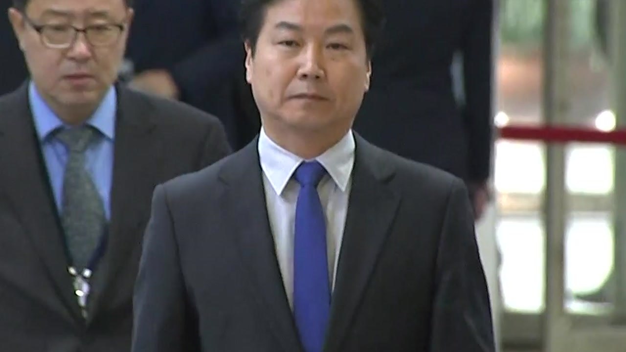 홍종학 보고서 재송부 요청 오늘 마감...여야 신경전 팽팽 / YTN