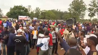 Jubilantion as Zimbabweans celebrate the ending of Mugabe's grip on power