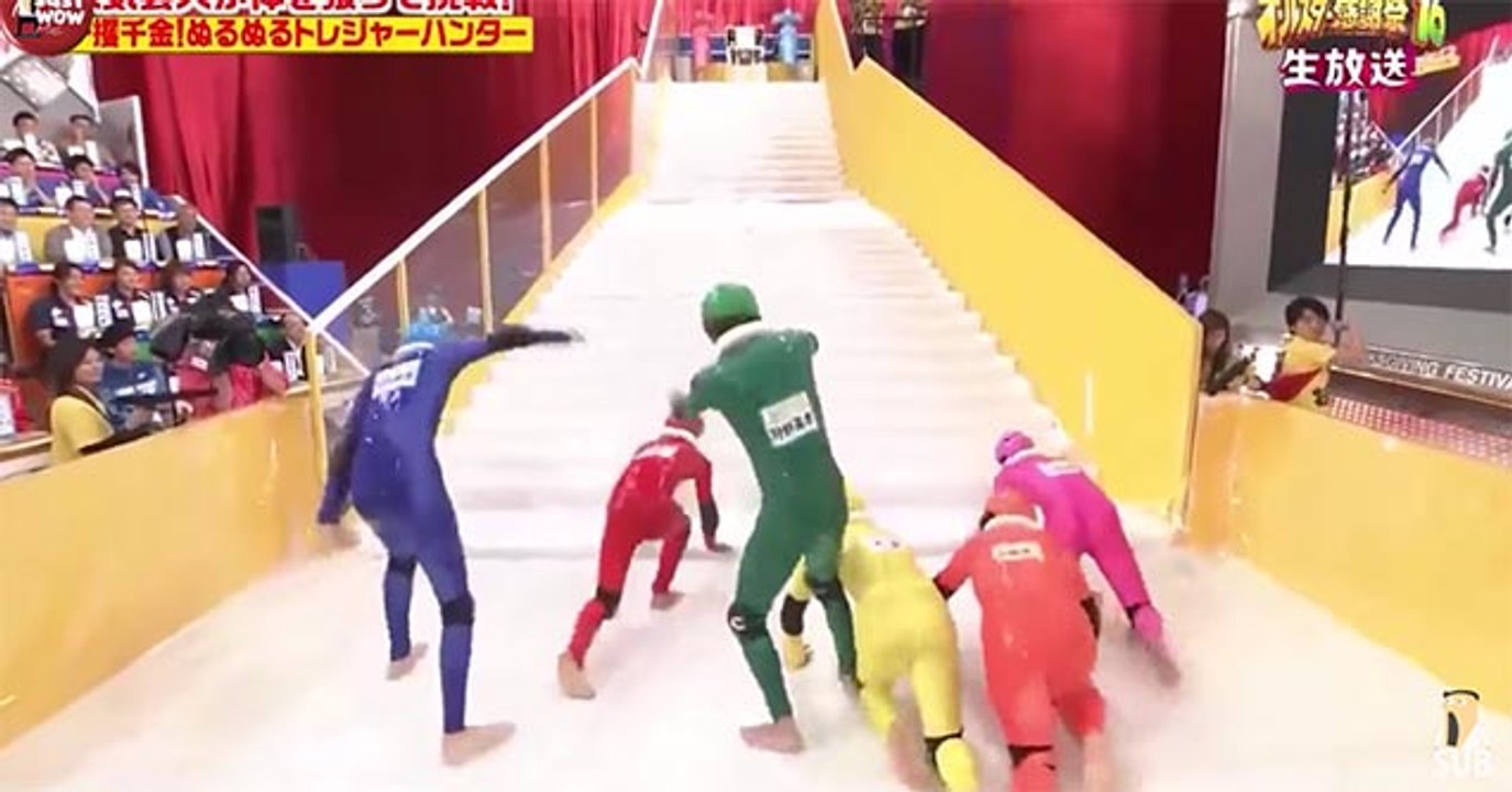 Japanese Game Show 'Slippery Stairs' Is Absolute Gold