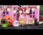 Halloween Monsters Ask for Candies  Trick or Treat  Baby Panda Plays Candy Machine  BabyBus
