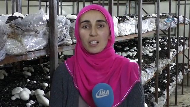 3 Çocuk Annesi Kurduğu Mantar Tesisiyle Çocuklarının Eğitimine Destek Oluyor