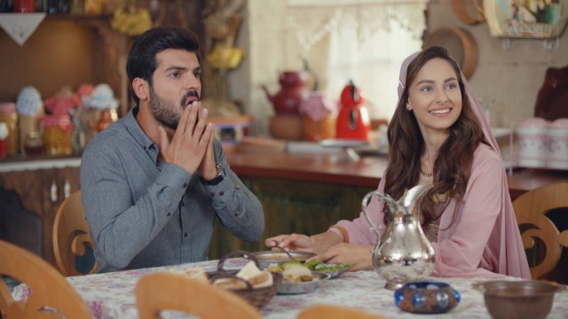 Yeni Gelin 25. Bölüm Hazar ve Bella Şaşkın