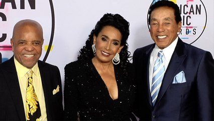 Smokey Robinson, Berry Gordy 2017 American Music Awards Red Carpet