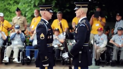 Inspection de fusil à l'armée US (avec bruitages)