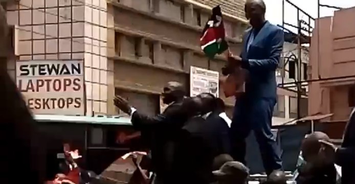 Crowds Parade Through Nairobi as Supreme Court Upholds Presidential Election Results