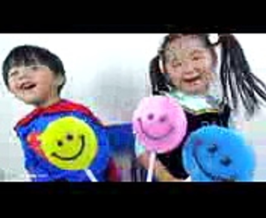 Bad Baby with Tantrum and Crying for Lollipops Little Babies Learn Colors with Finger Family Song (1)
