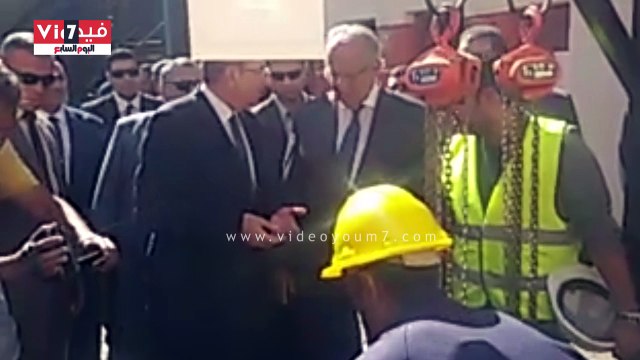 محافظ بنى سويف ووزير التنمية المحلية يتفقدان محطة البساتين للصرف الصحى