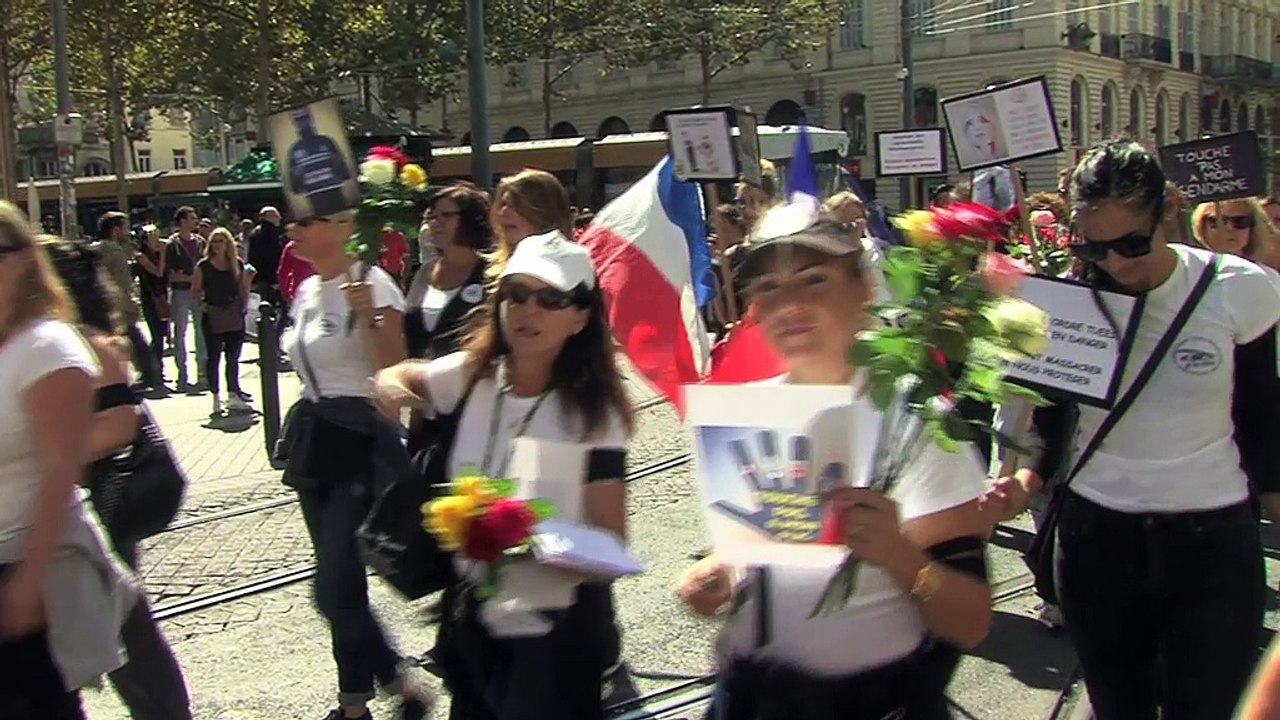 Le témoignage d'Isabelle femme de policier sur la nécessité de la manifestation