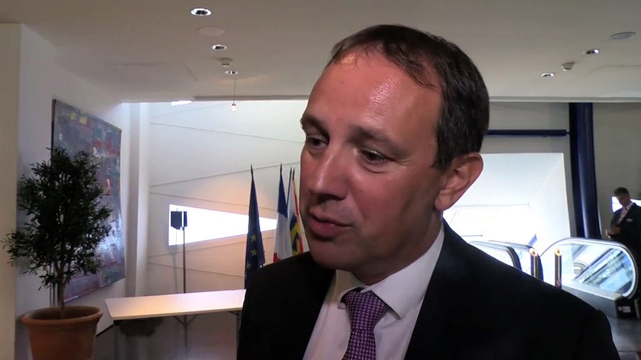 Nicolas Isnard au micro de Didier Gesualdi