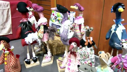 Suzy Boilot organisatrice du Salon des Métiers de l'Art à Saint-Mitre