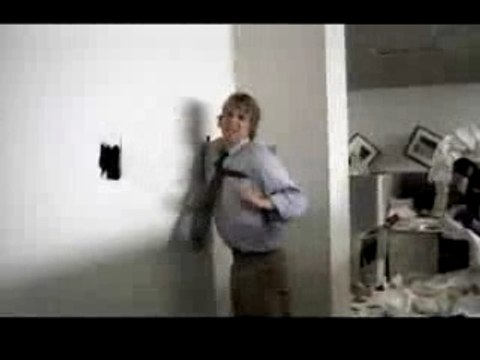 Pub - biere - bud light - les bieres sont cachés