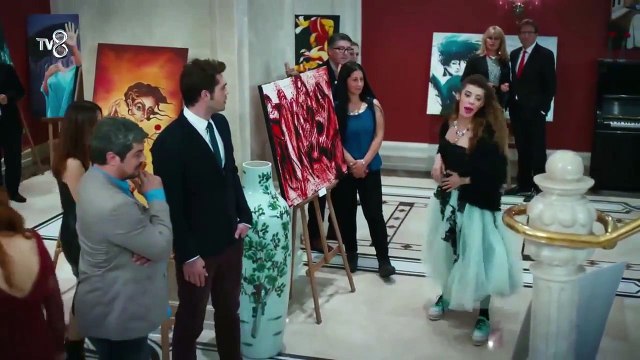 Kaçak Gelinler 19 Bölüm - Ben Kalender Meşrebim – Şebnem Gürsoy’dan dans şov!