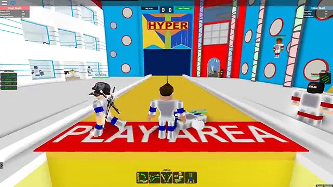 Team SBG Plays Roblox: Hole in the Wall! (Family Multiplayer)