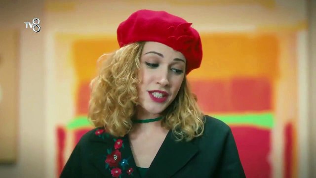 Kaçak Gelinler 21 Bölüm - Burası kaçak gelinler evi, burada somurtulup oturulmaz!