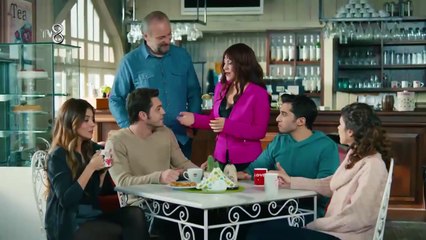 Kaçak Gelinler 24 Bölüm - Müfit ve Seniha’dan ŞebSel evliliğine onay!