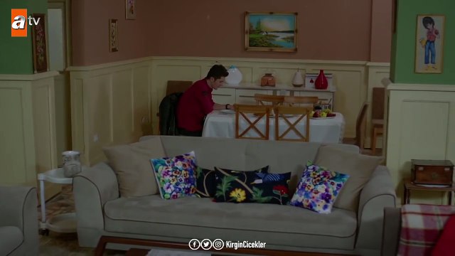 Baba olacağını öğrenince Güney! - Kırgın Çiçekler 98.Bölüm