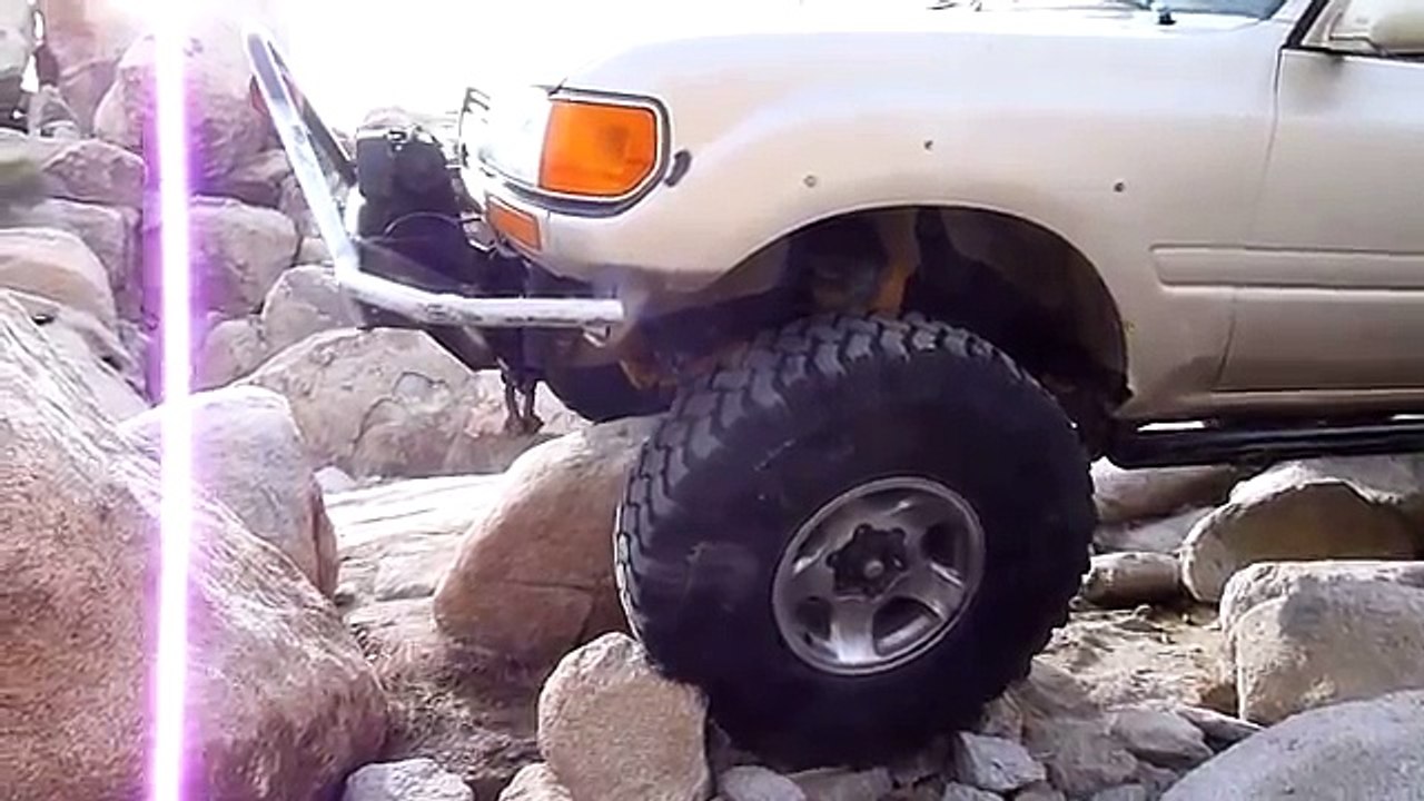 ► Toyota Land Cruiser 80 - Rock Crawling [Off-Road 4x4]