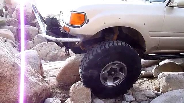 ► Toyota Land Cruiser 80 - Rock Crawling [Off-Road 4x4]