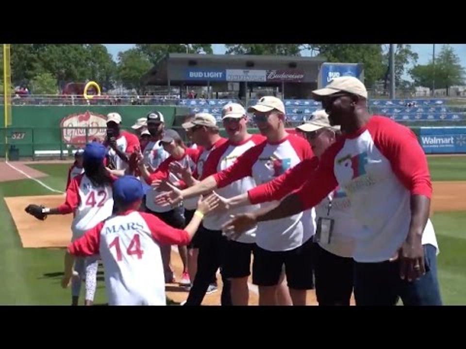 'A League Of Their Own' Cast Celebrates Film's 25th Anniversary