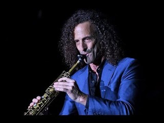 This Kenny G Pop-Up Show On A Plane Was As Legendary As It Sounds