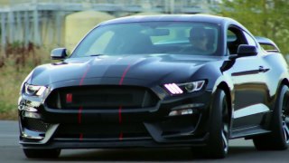 2016 Ford Mustang Shelby GT350R- Muscle Car Of The Week Video Episode 229 V8TV