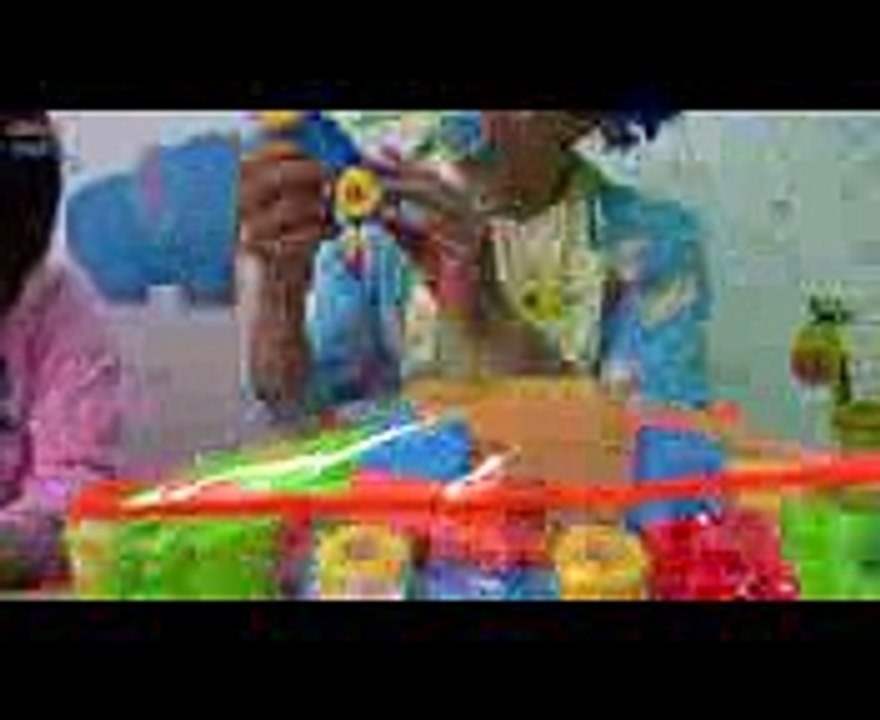 Bad Baby School Bubbles & Bubble Gum Hidden Egg Toy Freaks Victoria