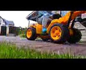 Funny BABY accident Car Stuck in the mud Ride on POWER WHEEL Tractor Buldozer!