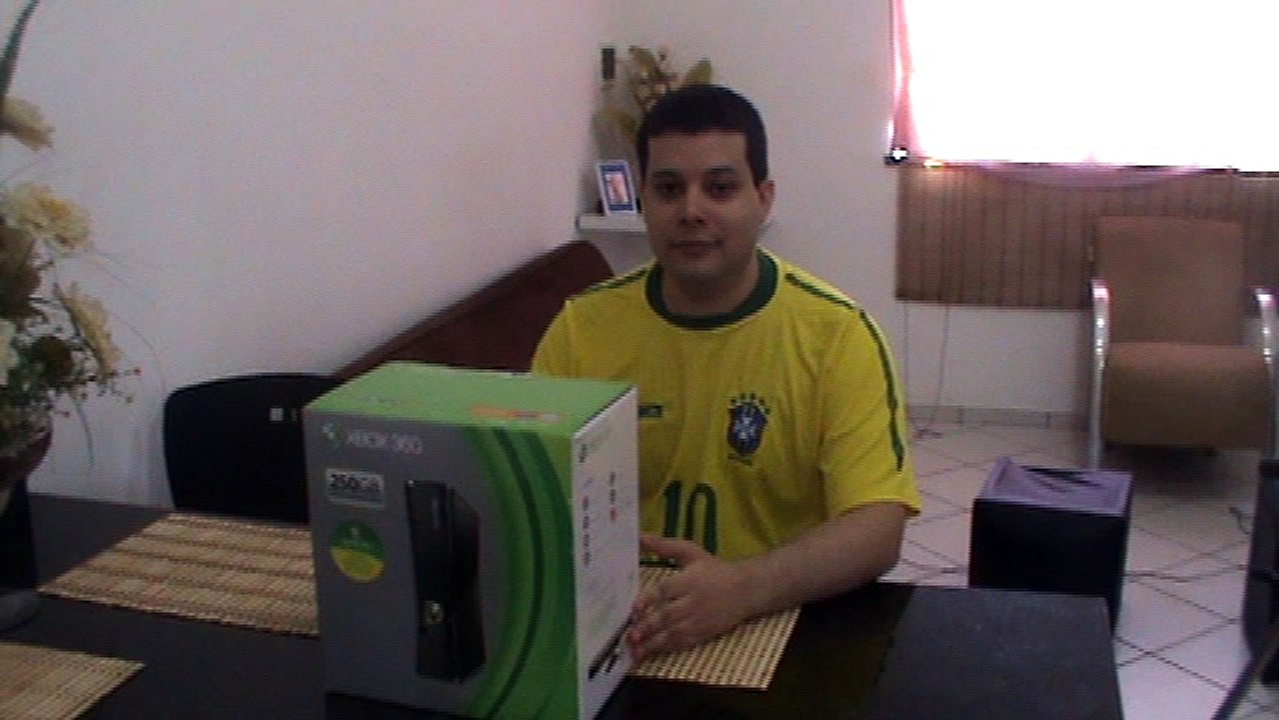 2013.07.31 (New Console - Novo Console) Xbox 360 - 250 HD