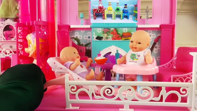 Paw Patrol Baby Doll Babysits Doc McStuffins Rescues Bubble Guppies Stacking Cups Peppa Pig Pop Ups