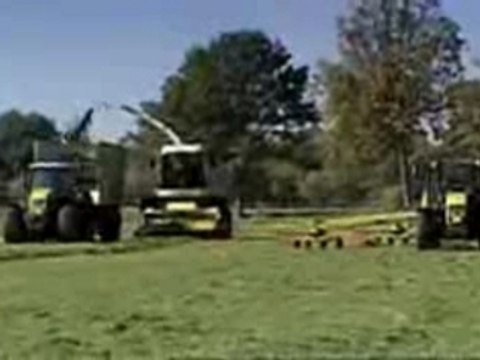 Claas-tractors,property=dataHigh,lang=en_EU