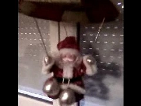 PÈRE NOËL AUTOMATE PARACHUTE