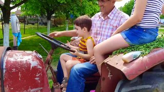 Kids Ride on Driving Giant Tractor in Real Life _Funny Video For Kids _ Alex TubeFun-Xc4FMxP8mTk