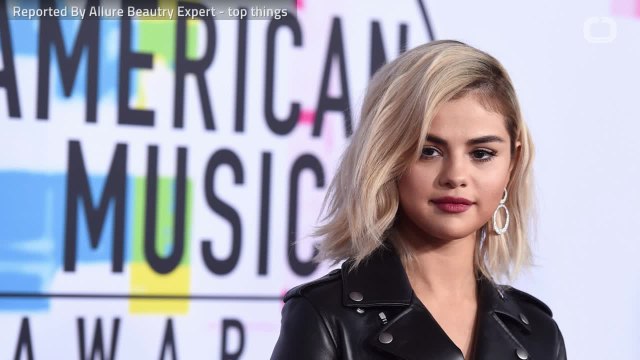 Selena Gomez Debuted Blonde Hair At AMAs