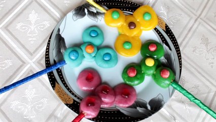 Baby eating Fidget Spinner Candy! Johny Johny Yes Papa Song Nursery Rhymes Song for Children!-6xDfOONfUAk