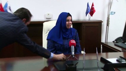 Diyanet'in İlk Kadın Başkan Yardımcısı Görevine Başladı