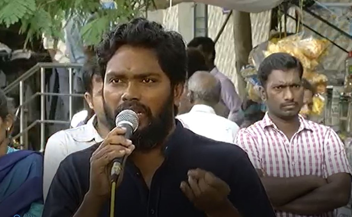மதமாற்றத்தை ஆசிரியர் கண்டித்ததால் ஓவியக் கல்லூரி மாணவர் பிரகாஷ் தற்கொலை!- வீடியோ