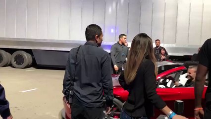 L'accélération de fou de la nouvelle Testla Roadster 2