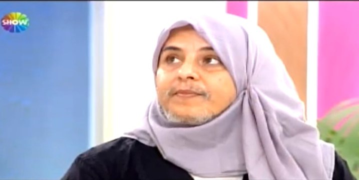 Zahide Yetiş'in Programına Katılan Sakallı Kadın Görenleri Şaşırttı