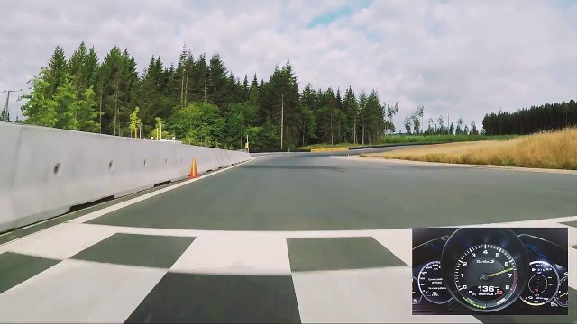 VÍDEO: Alucina con esta 'hotlap' del Porsche Panamera Turbo S E-Hybrid