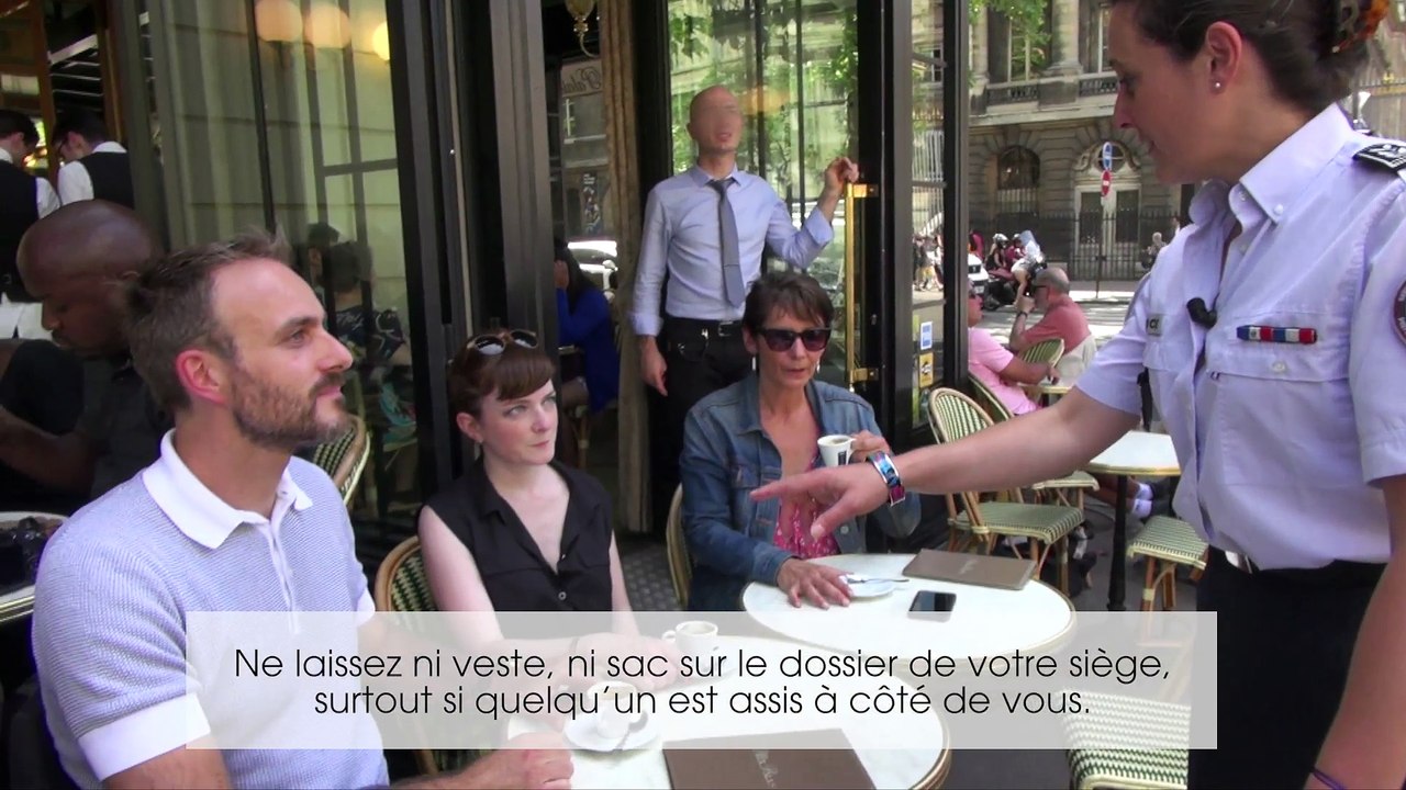 Plan tourisme : Ayez les bons réflexes (version française sous-titrée)
