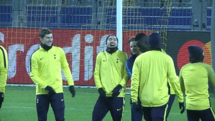 Tải video: Pochettino won't rest against Dortmund as Spurs go for top spot