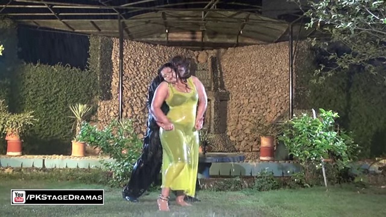 GHAZAL CHAUDHARY UNSEEN NEW 2016 MUJRA - PAKISTANI MUJRA DANCE