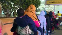 إعادة 155 مهاجرا في ليبيا الى ساحل العاج