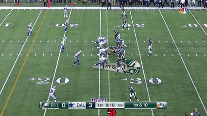 Kenjon Barner somehow keeps toes in bounds for 22-yard catch