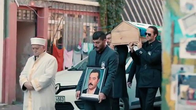 Çukur 3. Bölüm - Ben Sizden Değilim!