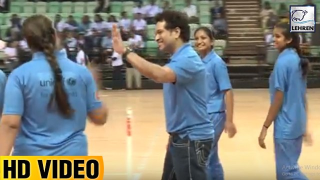 Sachin Tendulkar Plays Cricket With Kids | UNICEF
