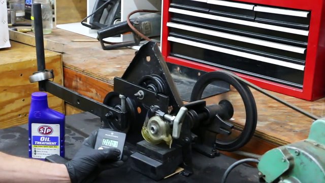 Which engine self-destructs first? Lucas or STP?